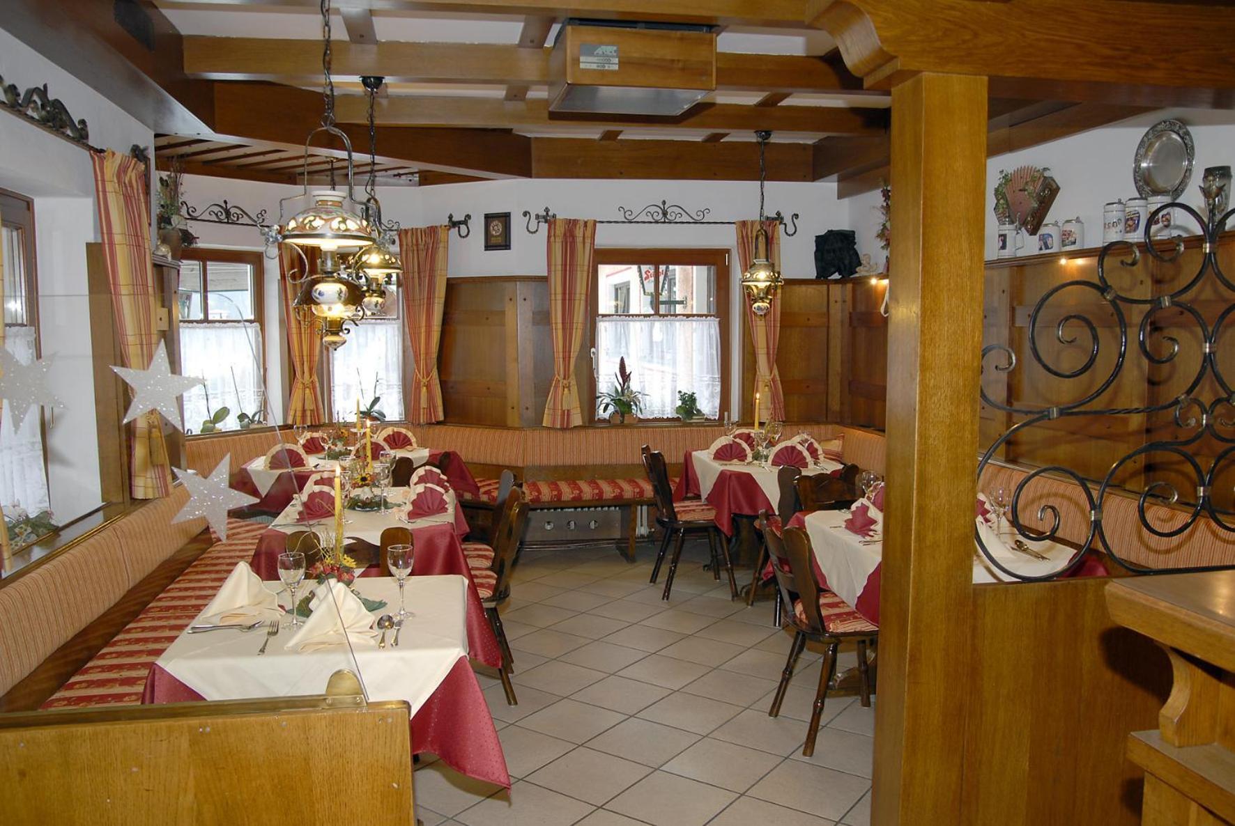 Hotel-Restaurant Burgblick Dorfgastein Buitenkant foto